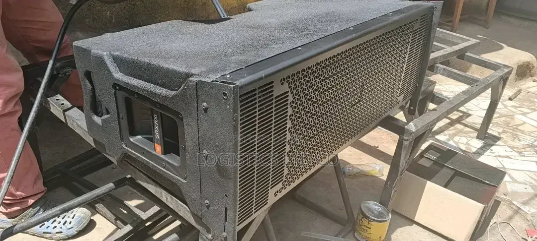Local Assembly and Custom Fabrication of Line Arrays Speakers