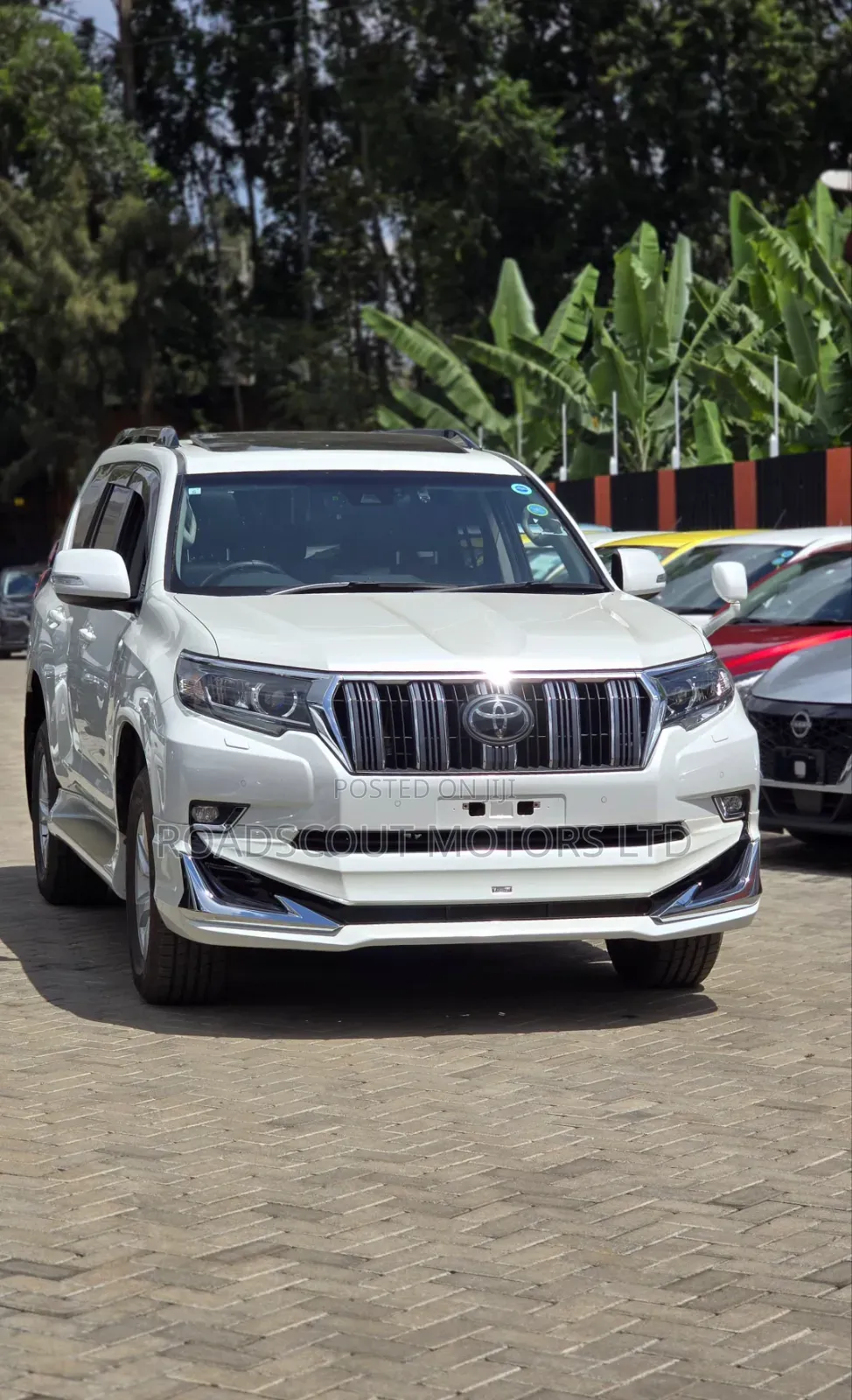 Toyota Land Cruiser Prado 2019 White