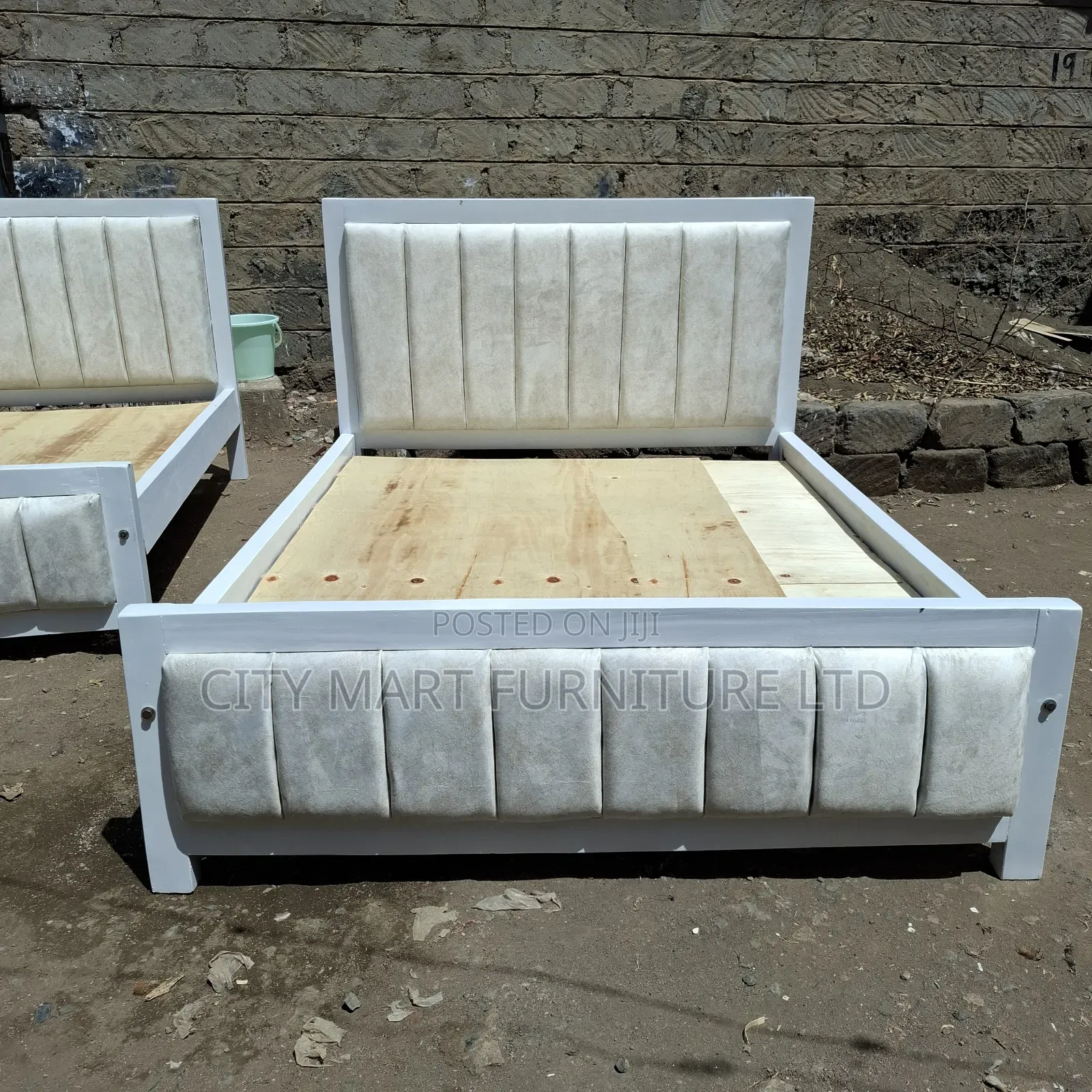 Softora Modern Mocket Beds on Offer!