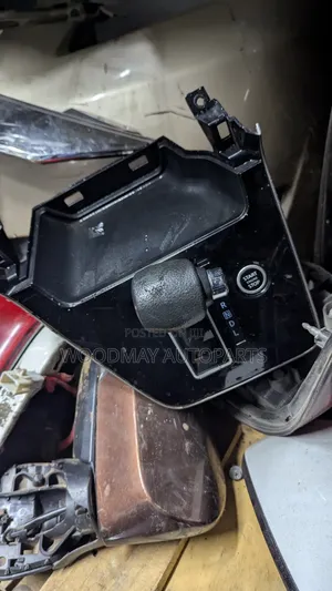 Nissan Serena 2018 Gear Selector Lever