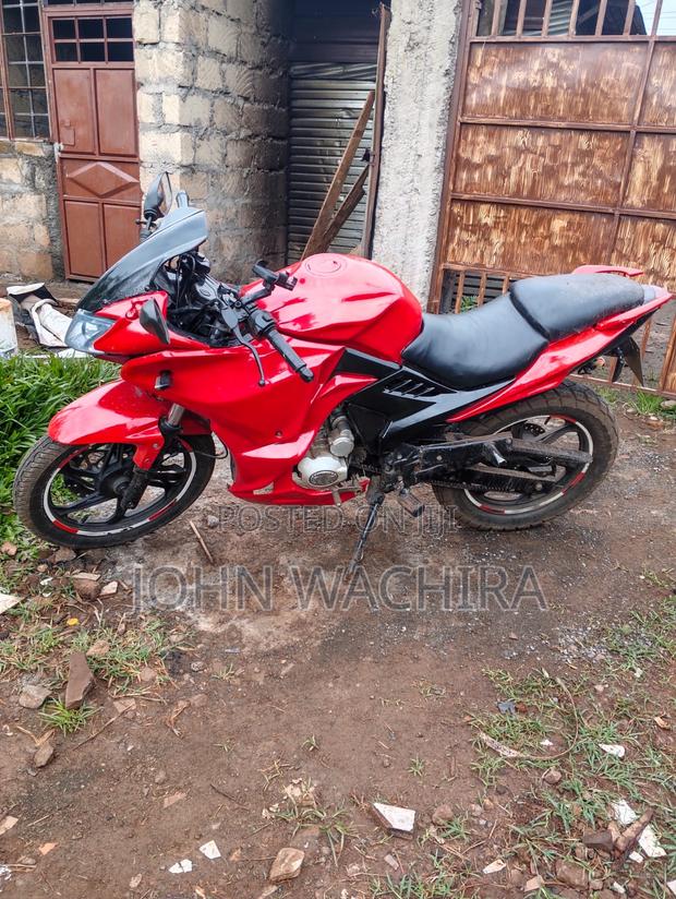 Lifan 200cc 2018 Red - main view