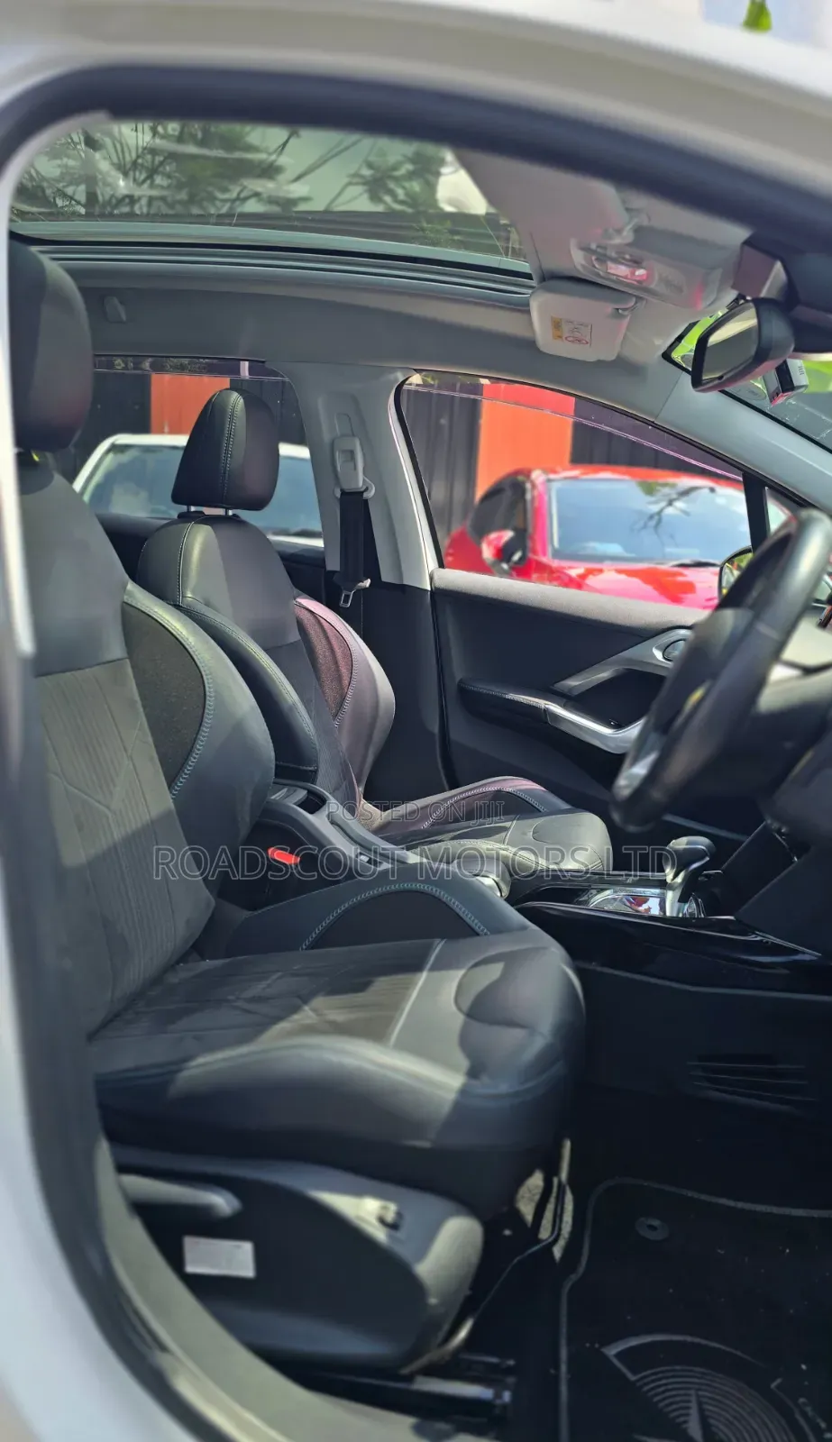 Peugeot 2008 2018 White