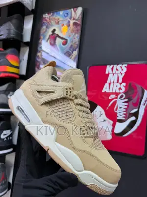 Nike Air Jordan 4 Retro "Cozy Girl"