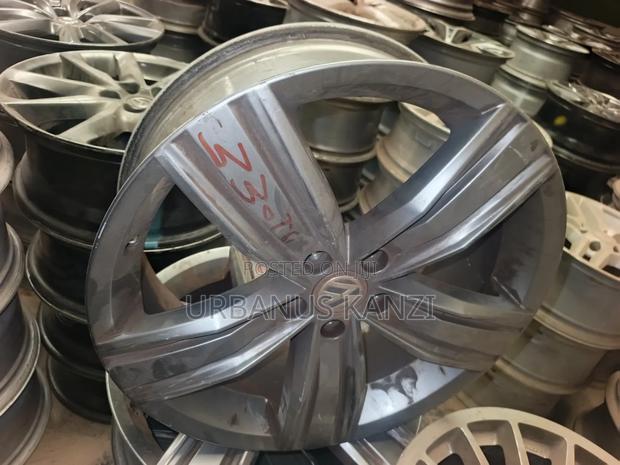 Vw Size 19 Alloy Rims