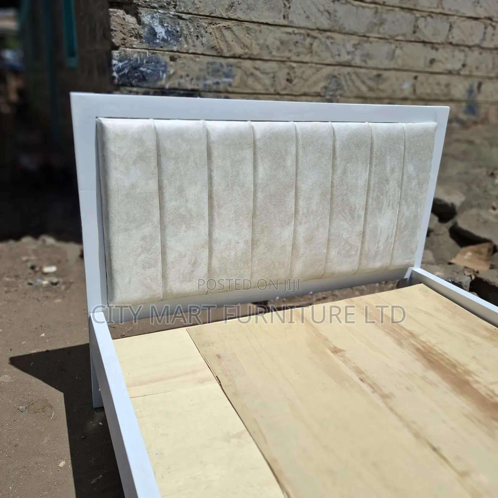 Neat Modern Mocket Beds on Offer!