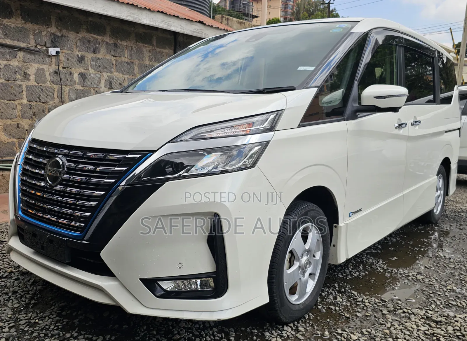 Nissan Serena 2020 White
