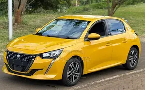 Peugeot 208 2020 Yellow