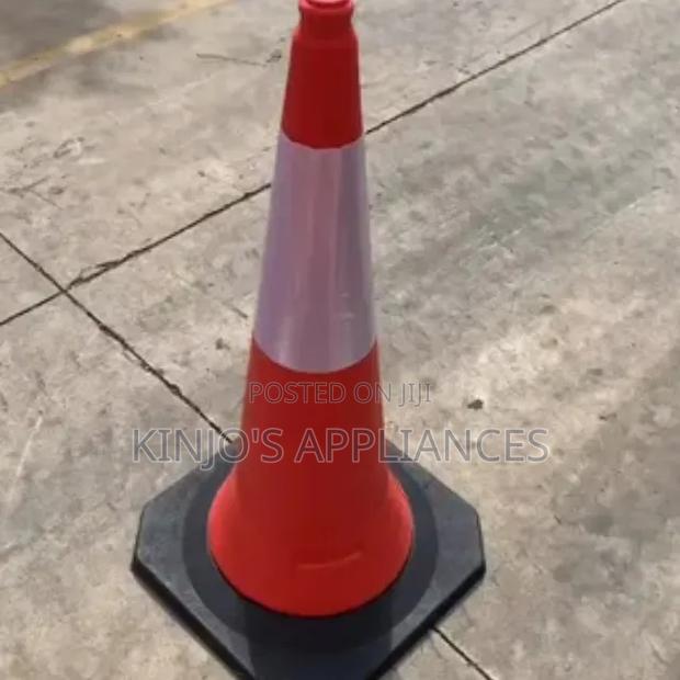 Safety Cones 1cm / Road Safety - main view