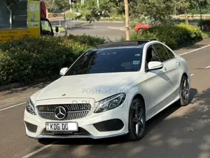 Mercedes-Benz C200 2014 White