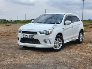 Mitsubishi RVR 2.0 2012 White