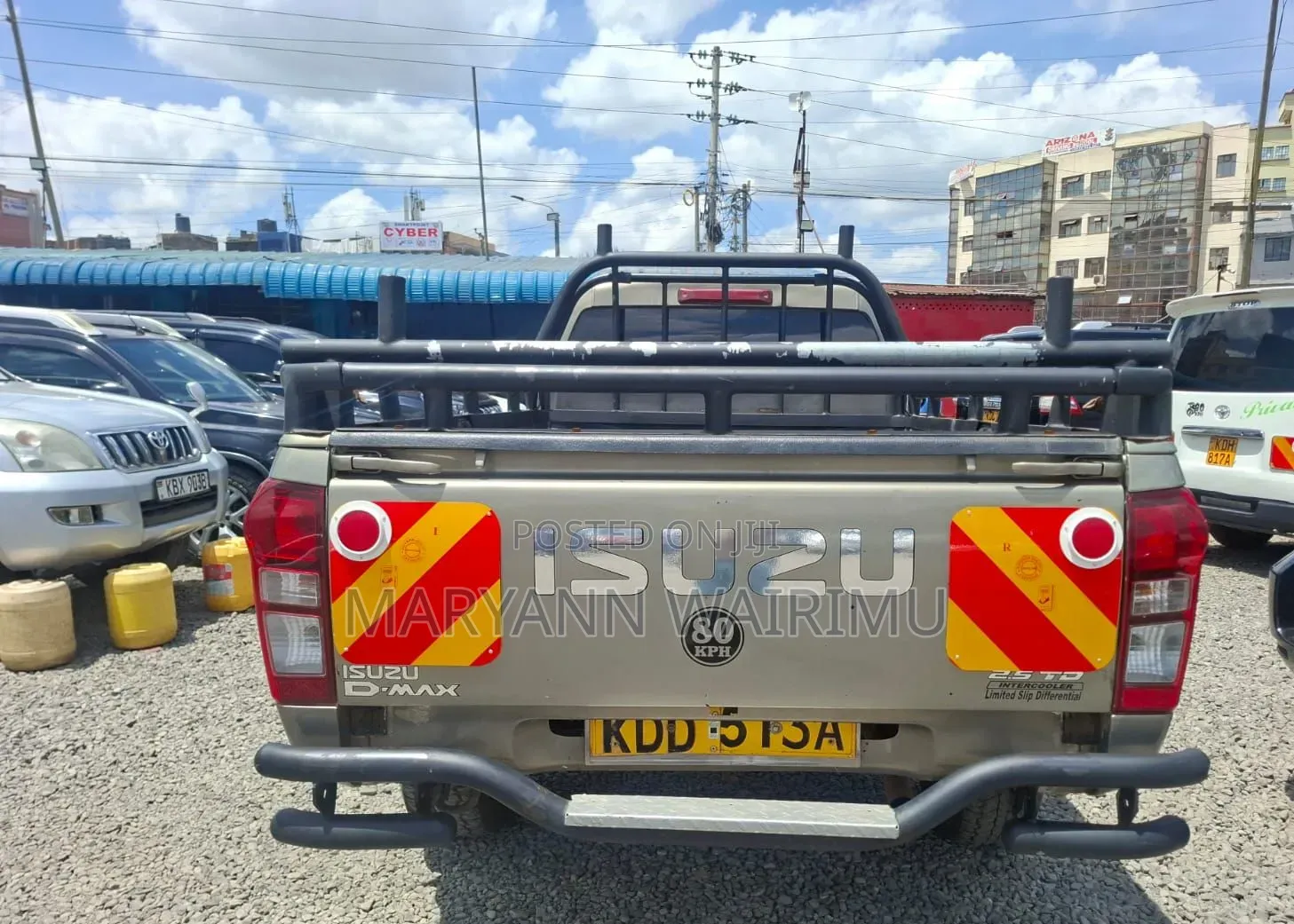 Isuzu D-MAX 2021 Gray