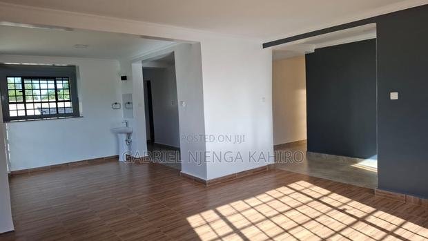 4bdrm Townhouse/Terrace in Juja, Gachororo for sale