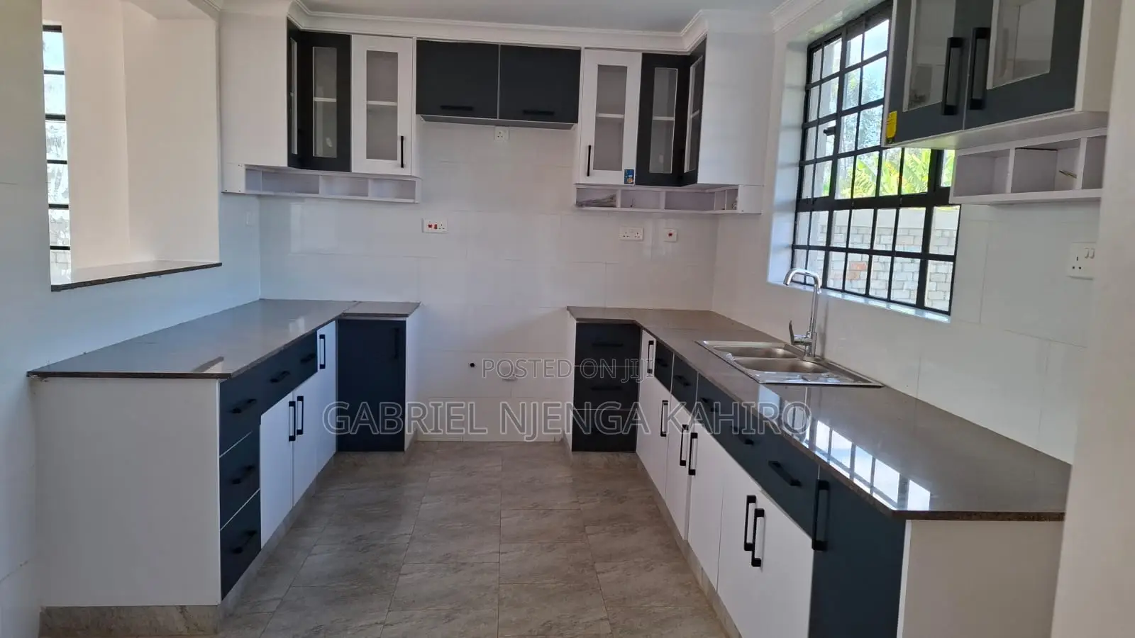 4bdrm Townhouse/Terrace in Juja, Gachororo for sale