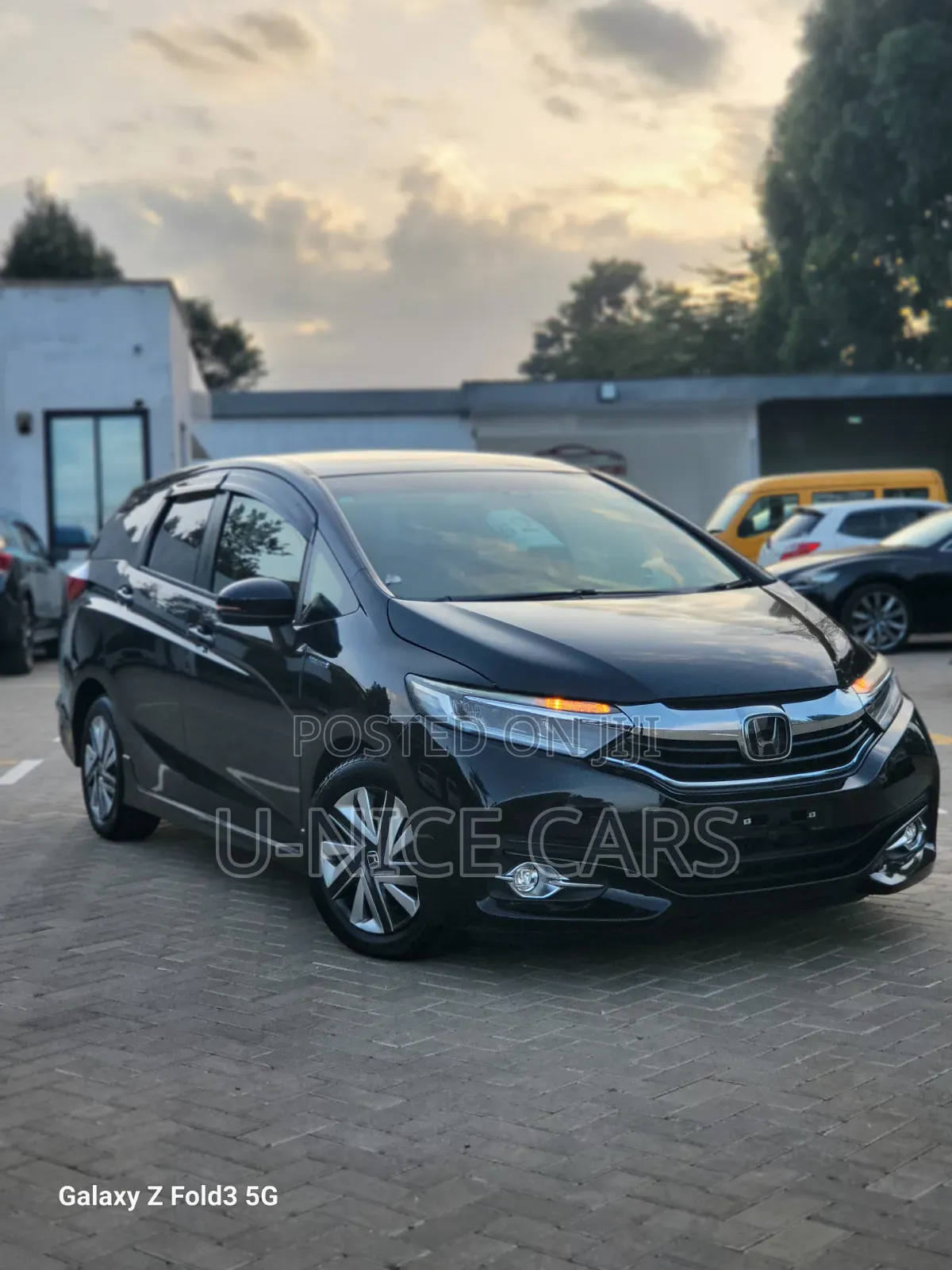 Honda Fit Shuttle 1.5 G 2WD 2019 Black