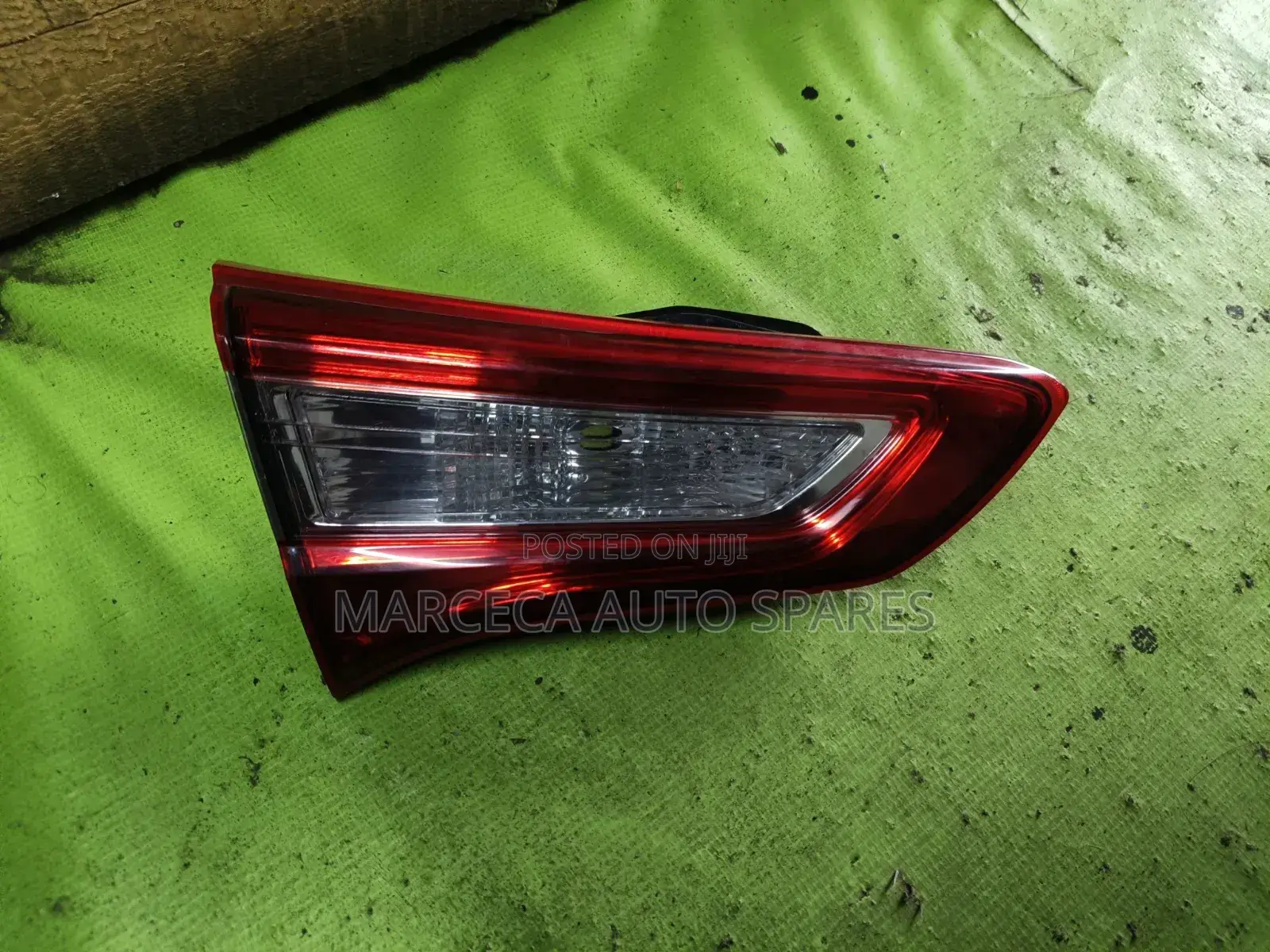 Boot Light Vitz Jewela 2018 Model.