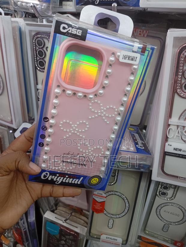 " for an iPhone 16 Pro Max Featuring a 3d Pearl-Style Bow Design. - thumbnail 2