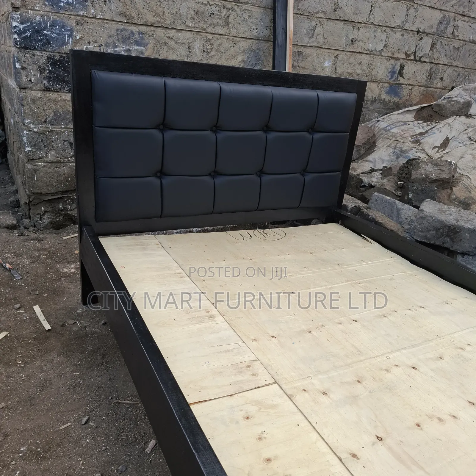Urban Modern Mocket Beds on Offer!