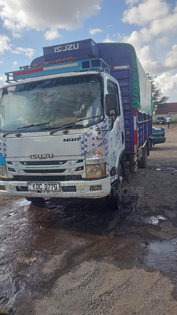 Isuzu Lorry on Sale - thumbnail 4