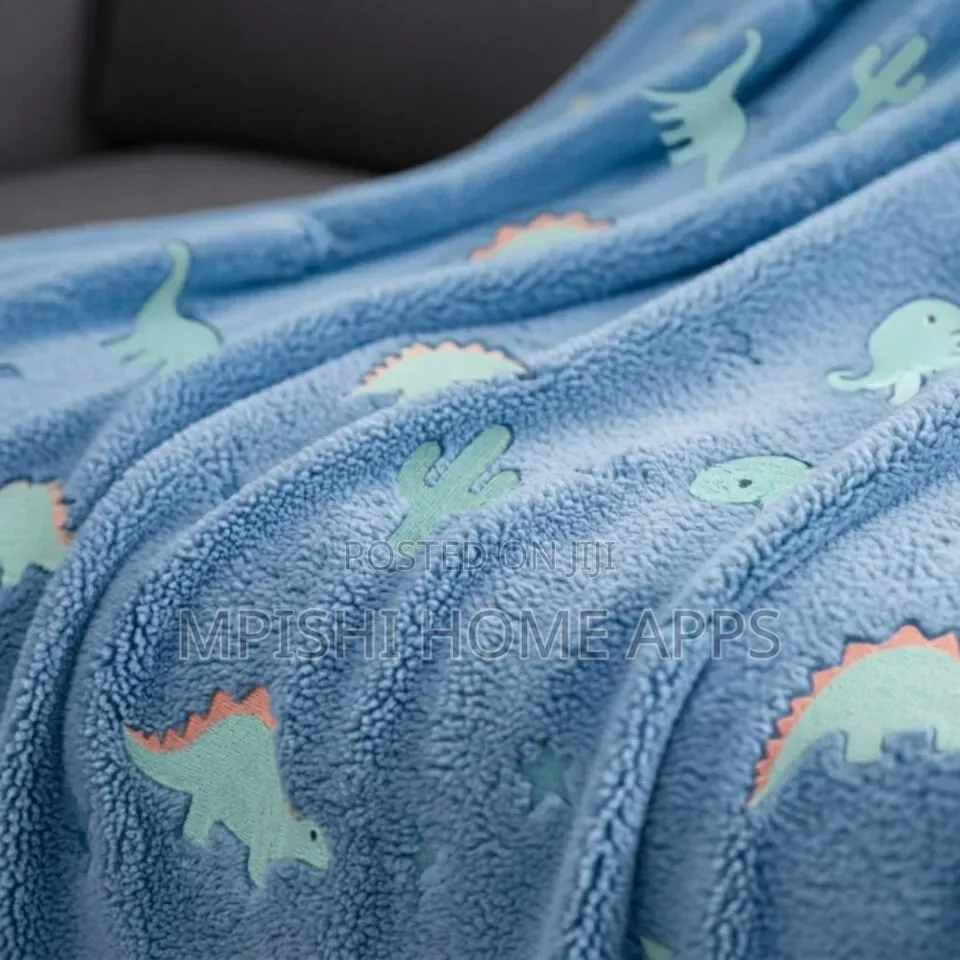 Glow in the Dark Dinosaur Blanket 180x200cm