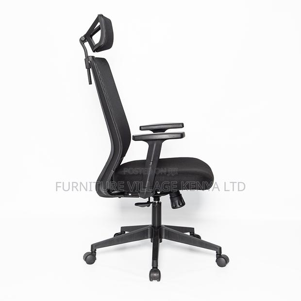 Ergonomic Computer Executive Swivel Armchair - thumbnail 2
