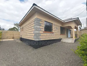 4bdrm Bungalow in Ngong CBD for rent