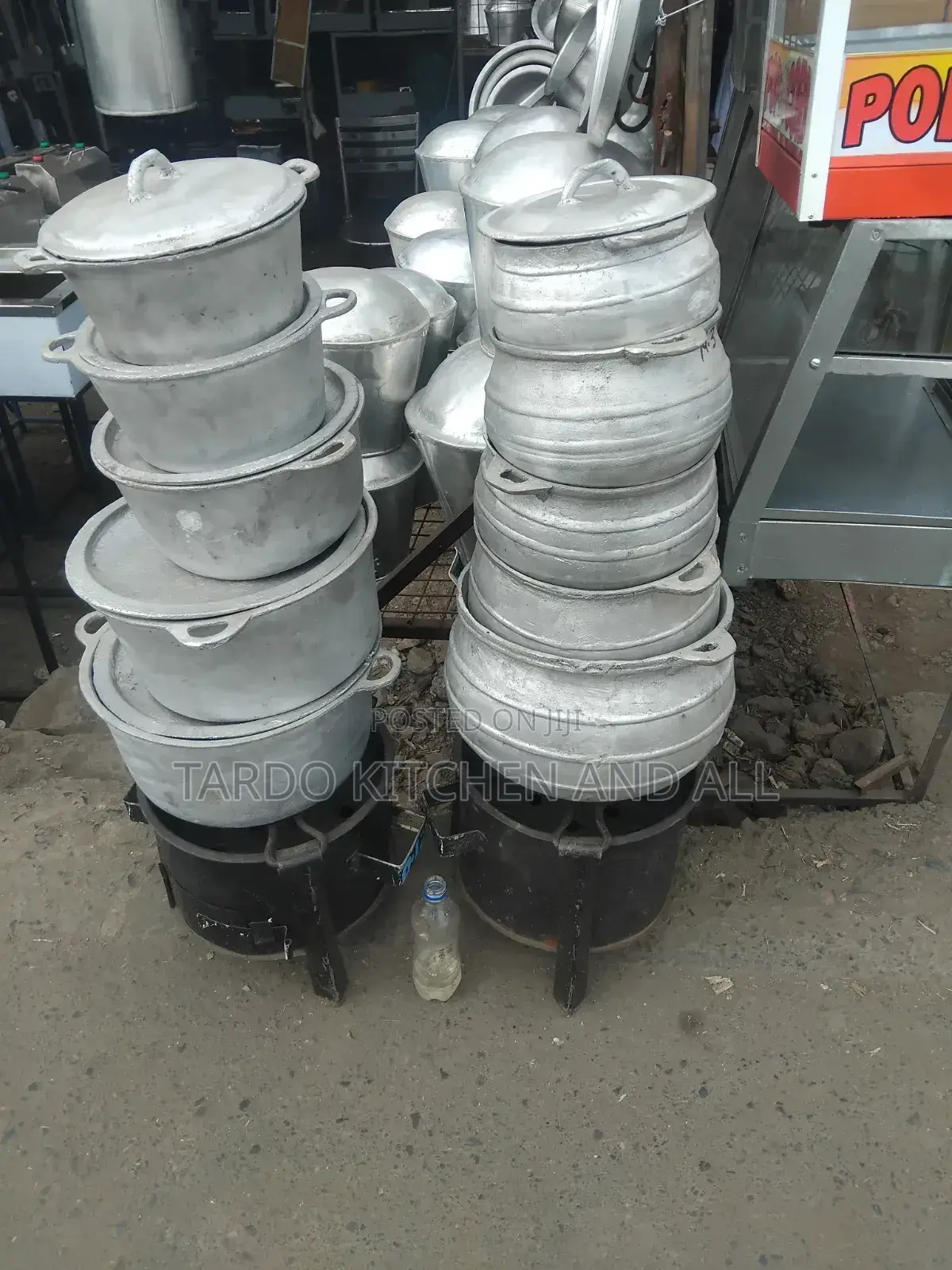 Heavy Dust Cast Sufuria's/Pot