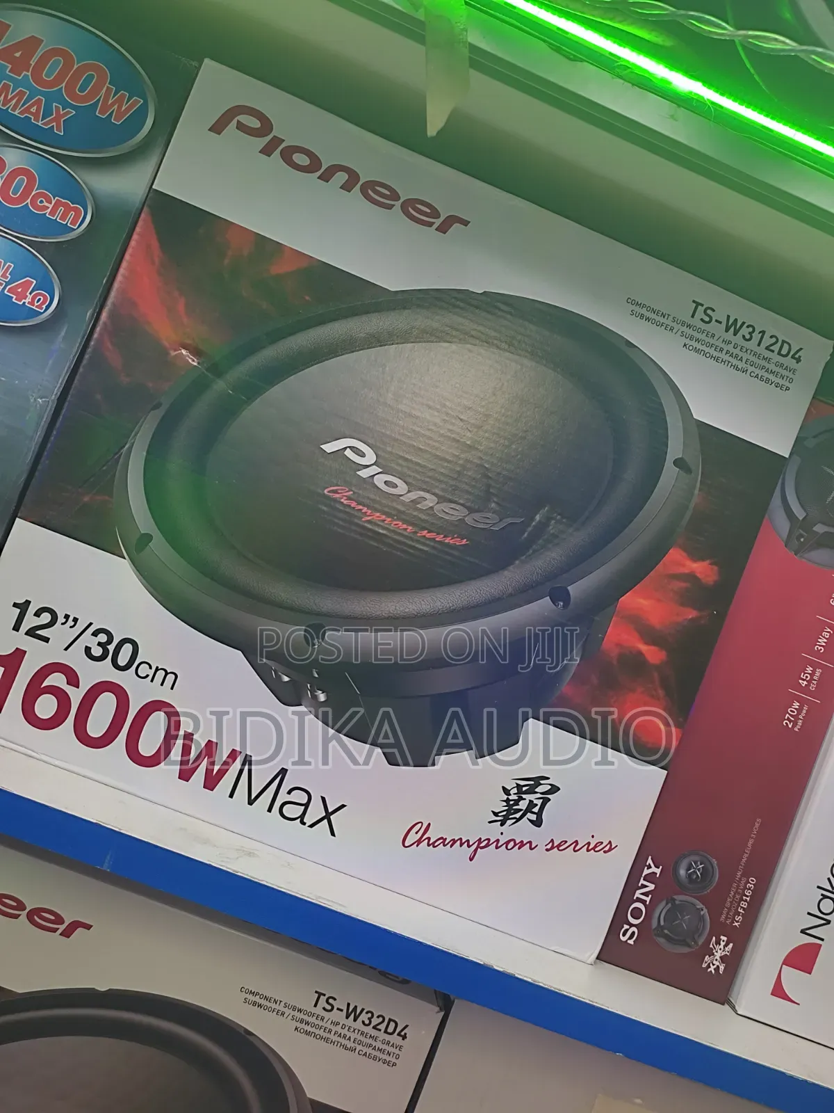 Pioneer Champion Series Ts-W312d4 Car Subwoofer.