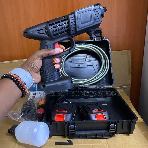 Cordless Rechargeable Pressure Car Wash Machine