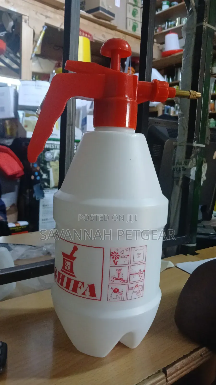 2l Shifa Brand Handheld Pressure Sprayer For Garden And Cleaning Tasks