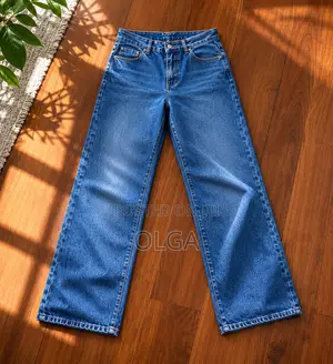 Low Rise Baggy Jeans