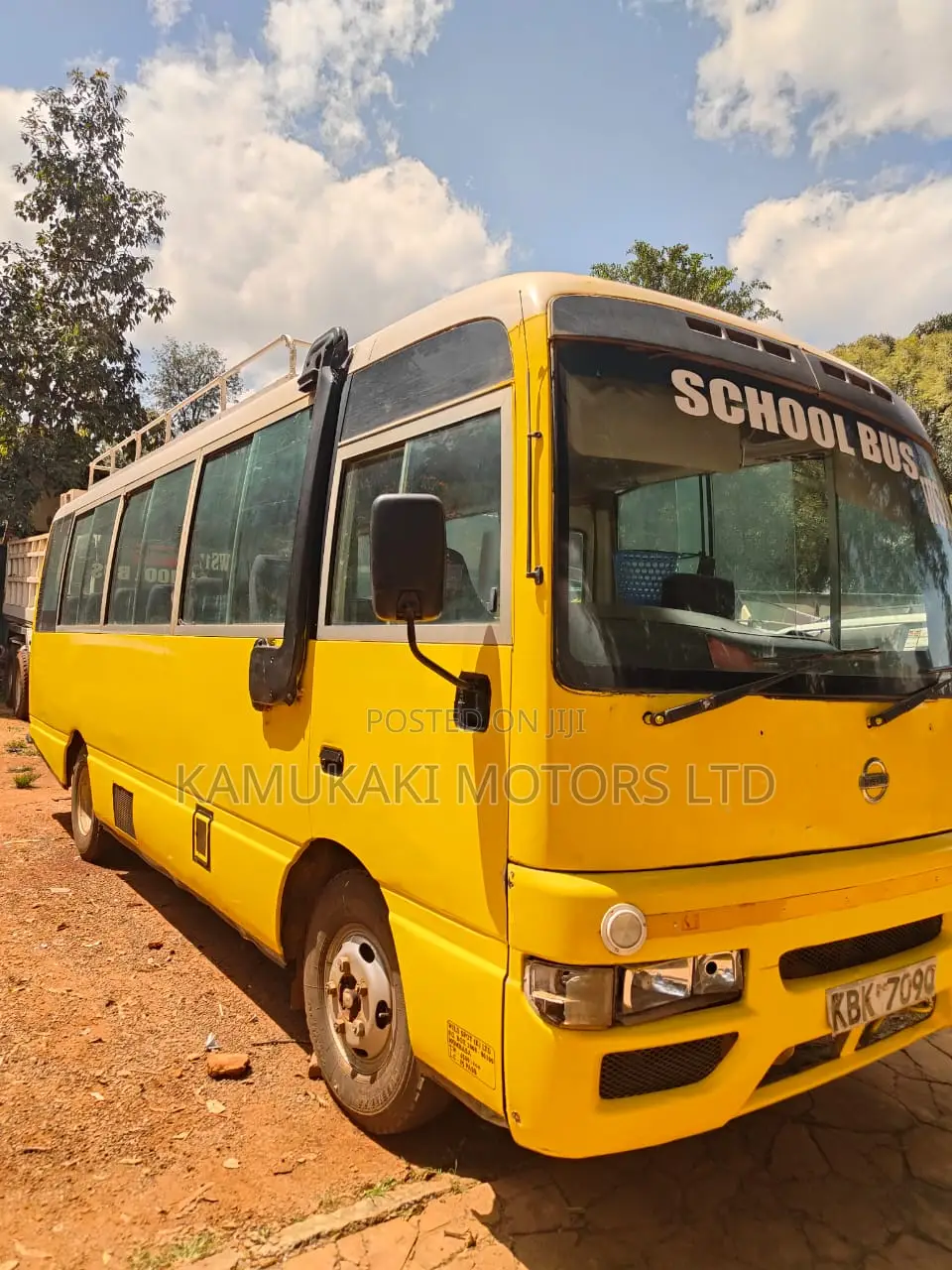 Nissan Civilian 2008 Yellow