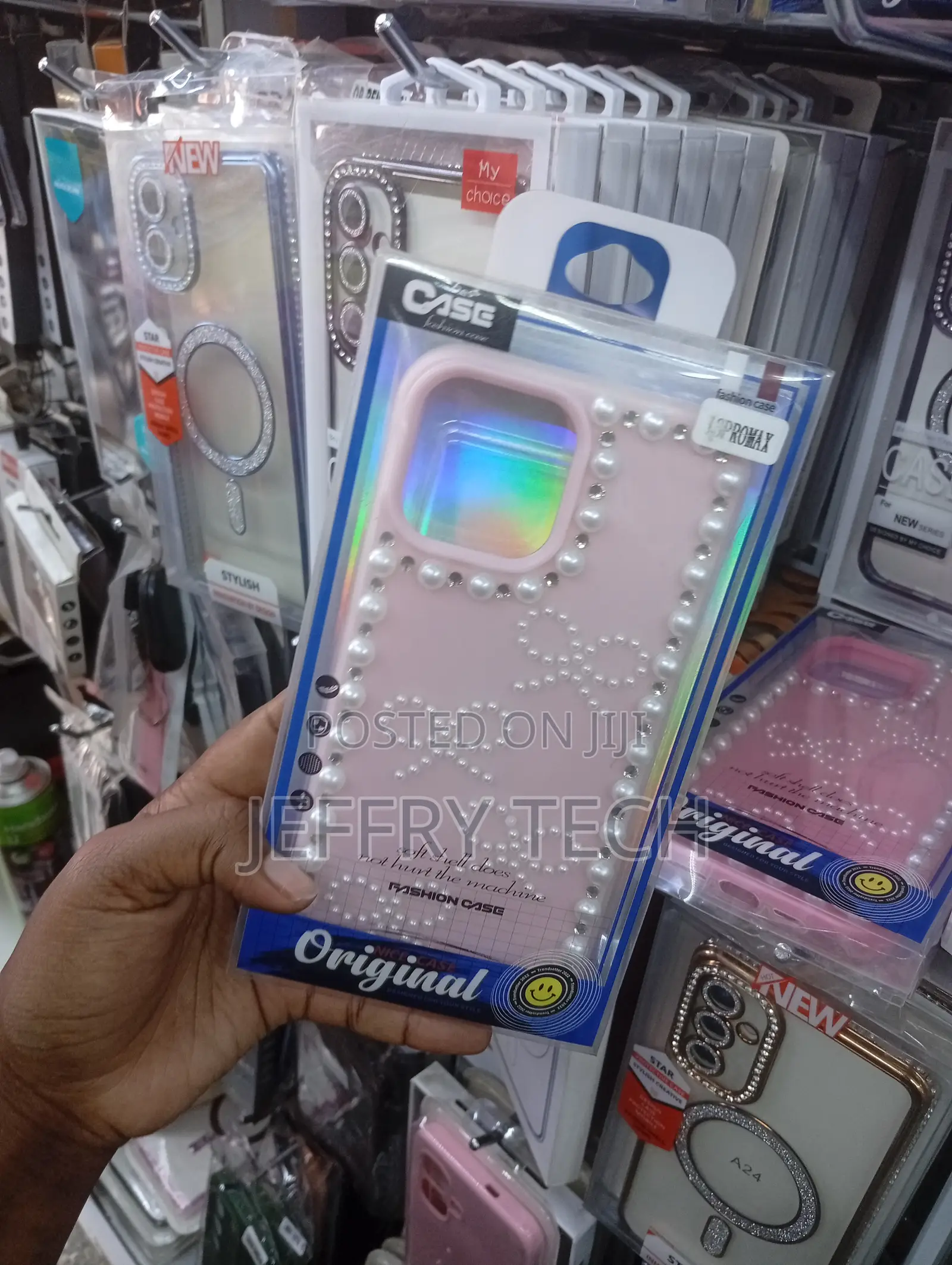 Fashion Case Decorative 3d Pearl-Style Bows for a Mobile Phone.