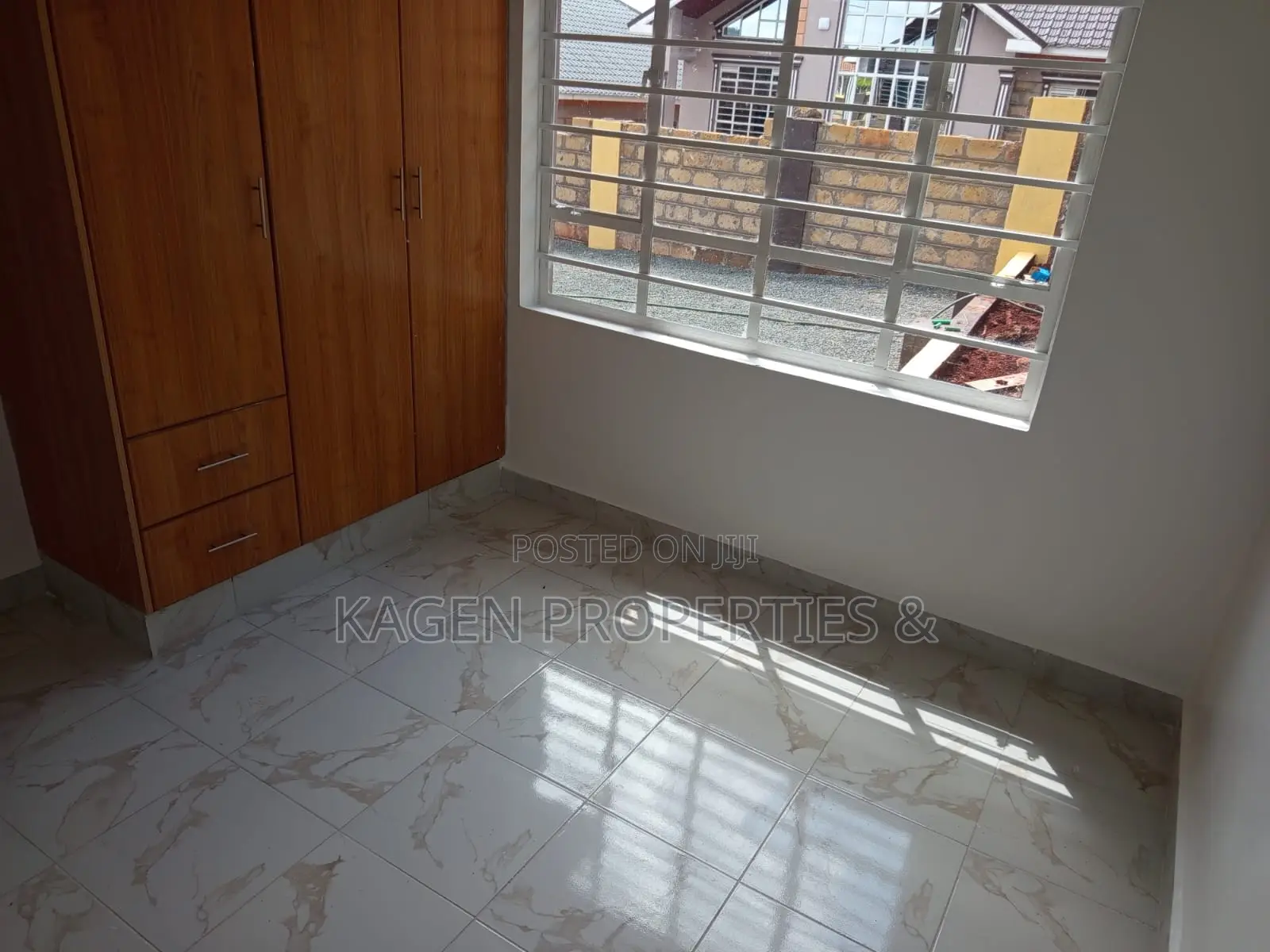 3bdrm Bungalow in Ngong CBD for sale