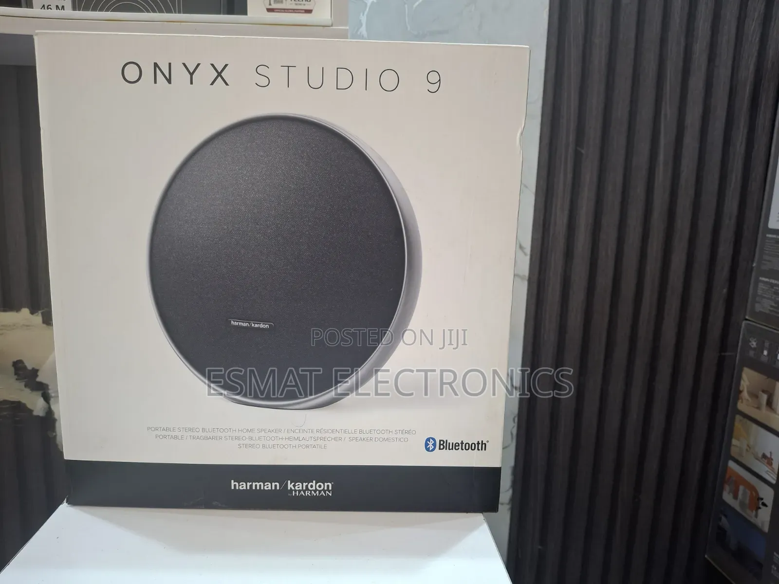 Harman Kardon Onyx Studio 9