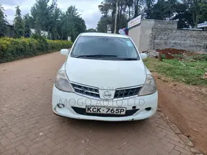 Nissan Tiida 2009 White