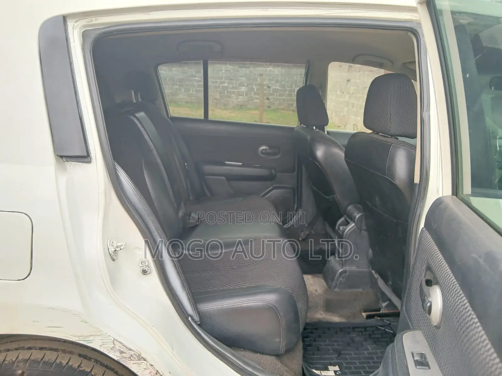 Nissan Tiida 2009 White