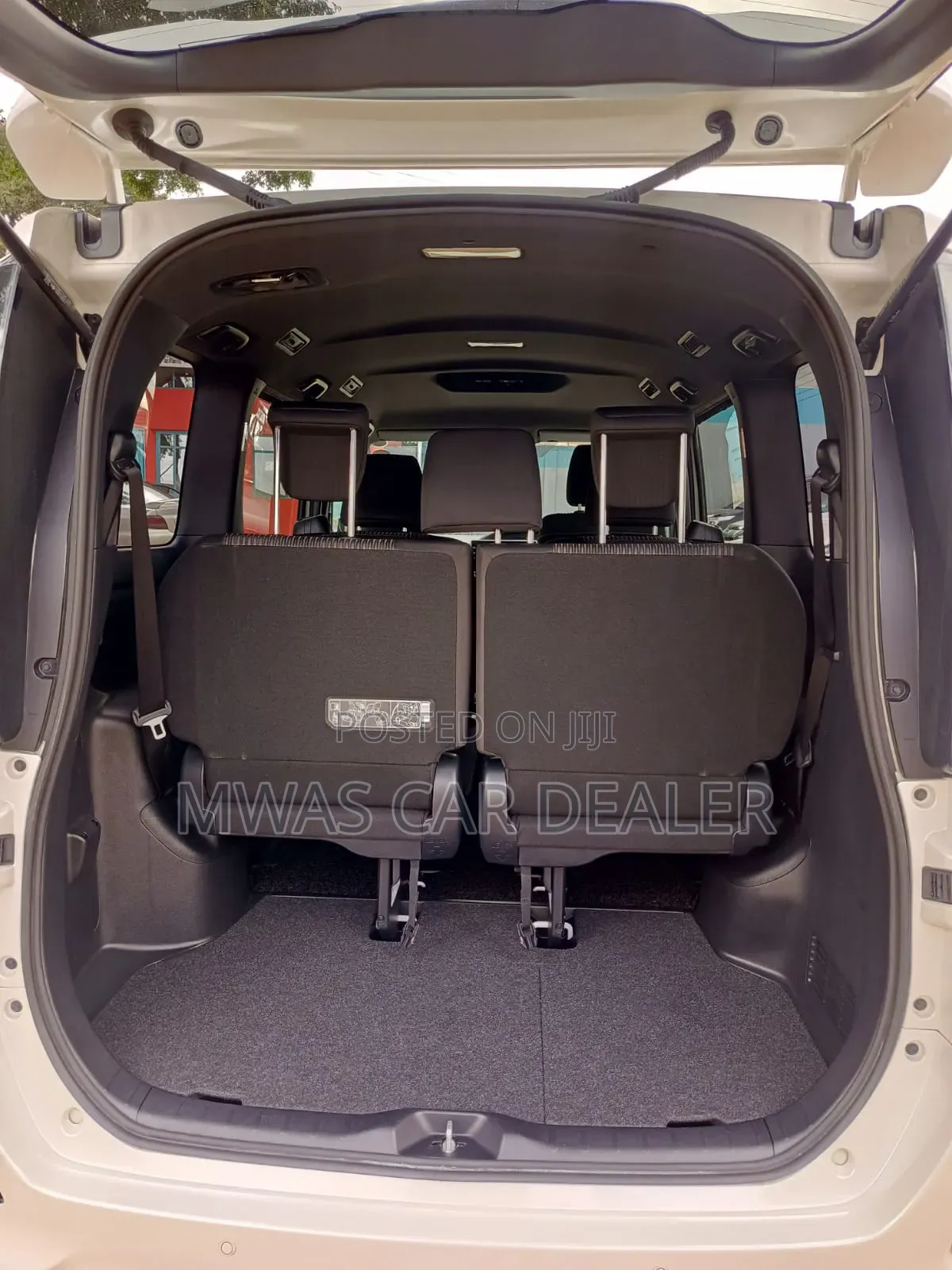 Toyota Voxy 2019 White