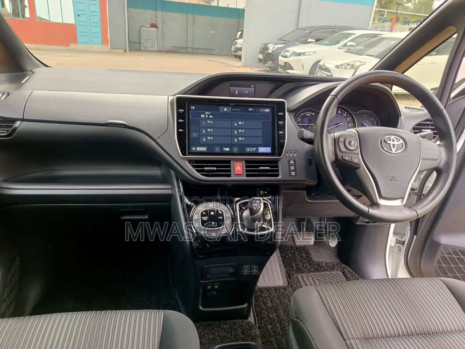 Toyota Voxy 2019 White