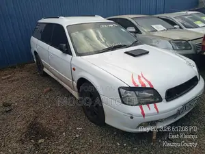 Subaru Legacy 2000 White
