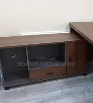 Office Desk; 1.8 Meters Executive L Figure Offices Desk
