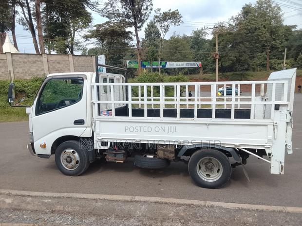 Toyota Dyna 2016 - thumbnail 2