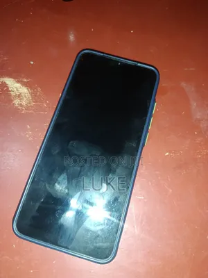 Xiaomi Redmi A2+ 32 GB Red