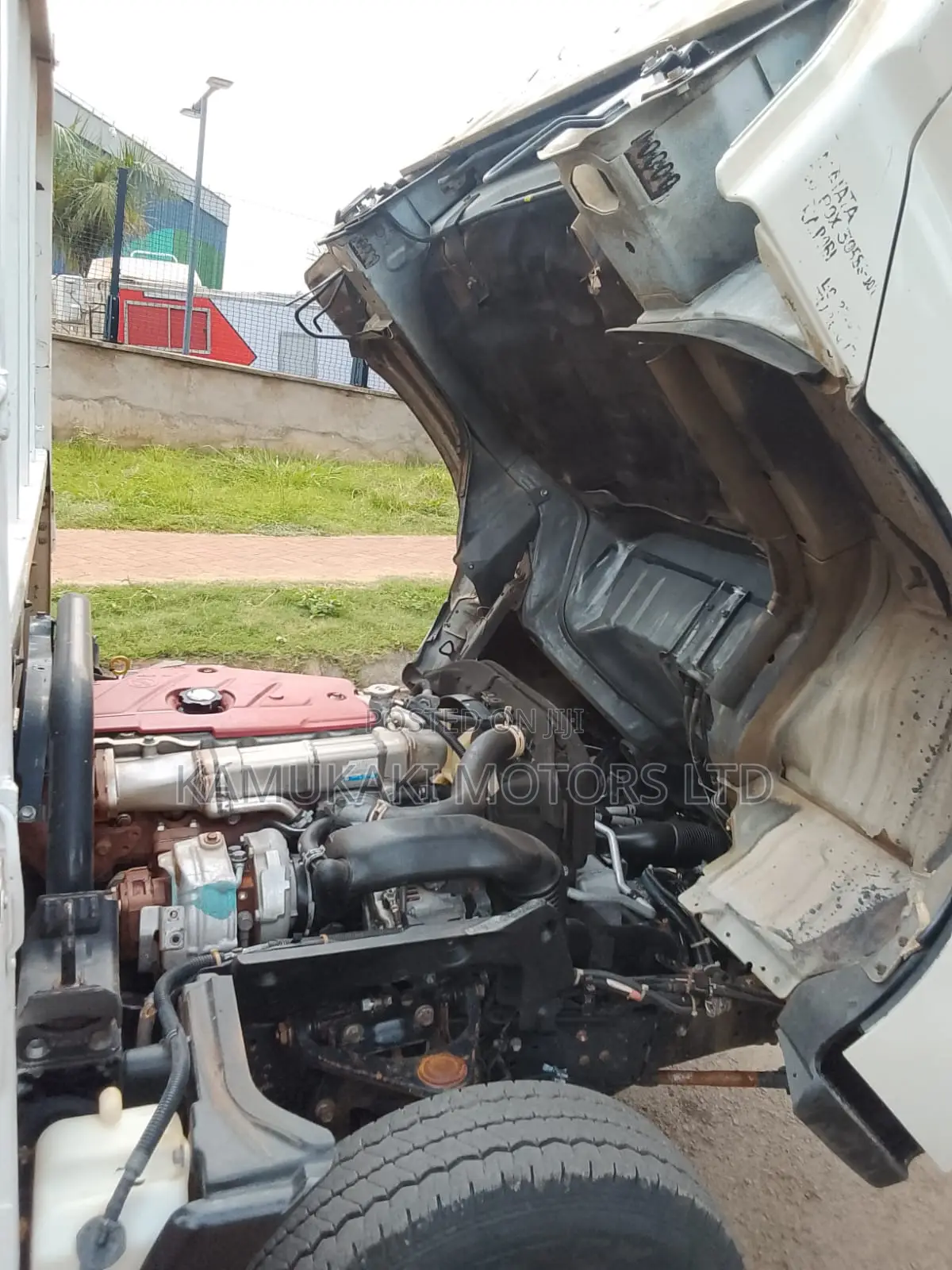 Toyota Dyna 2016 White