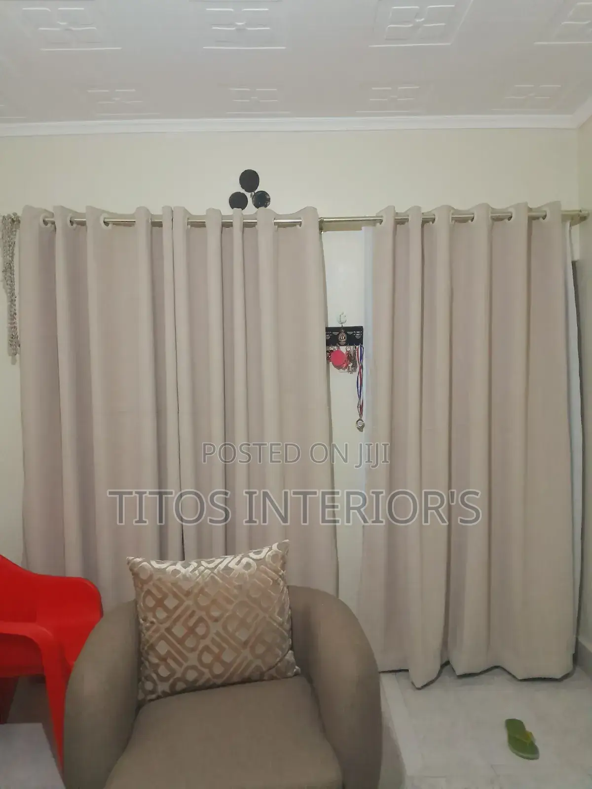 Curtains Wity Shears