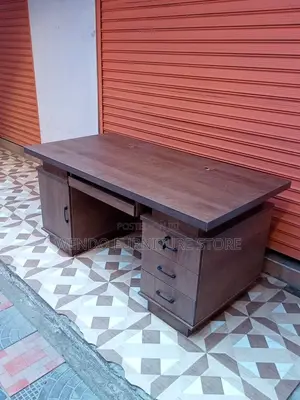 Office Desk; 1.4m Executive Office Quality Secretarial Desks