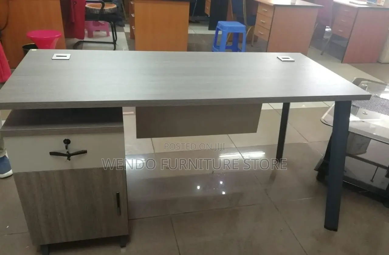 Office Desk; 1.4m Executive Office Quality Secretarial Desks