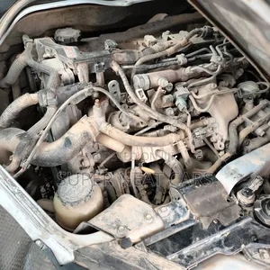 Toyota HiAce 2012 Silver