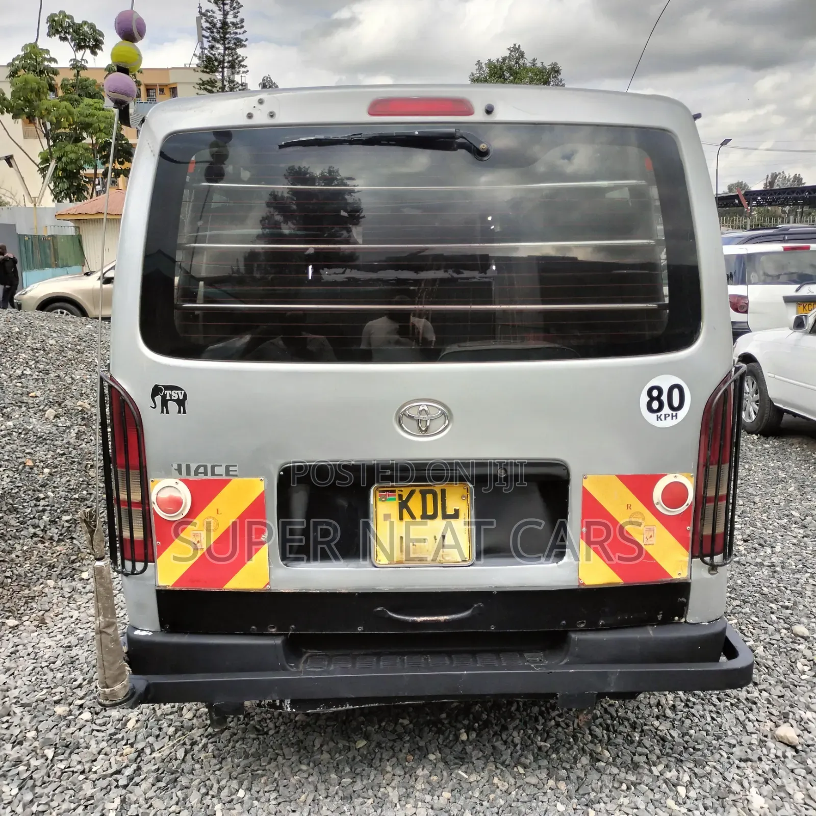 Toyota HiAce 2012 Silver