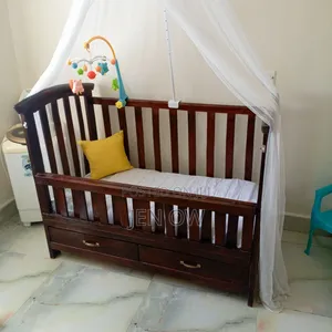 Well Maintained Baby Crib