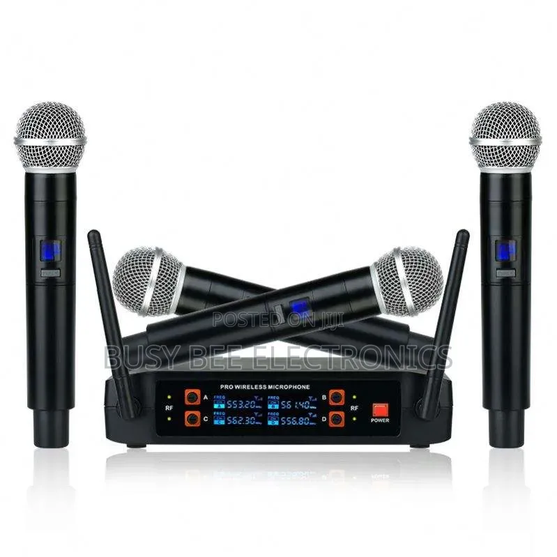 Professional 4-Channel Dual Handheld Uhf Wireless Karaoke Microphone